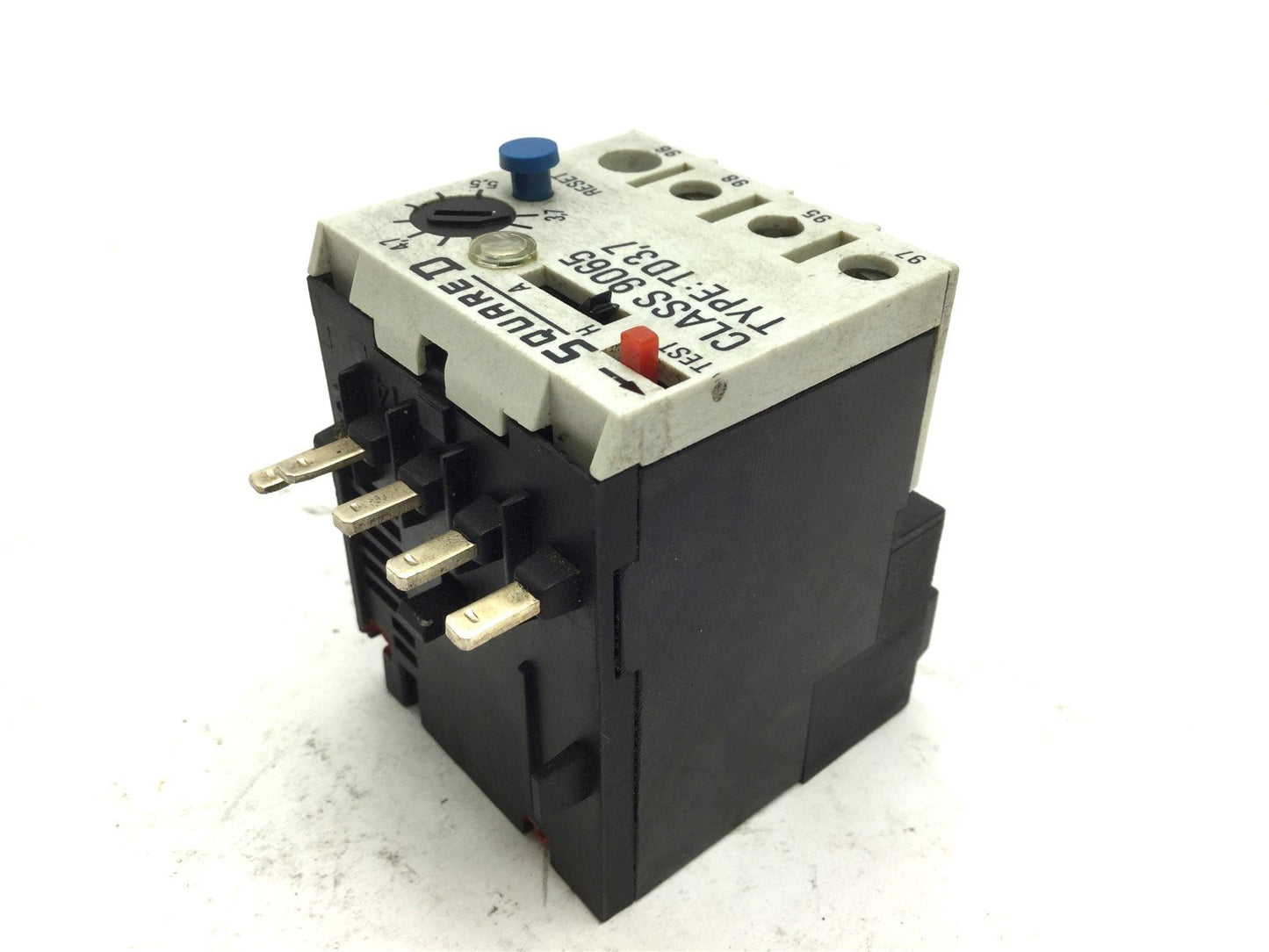 Used Square D TD3,7 Overload Relay, Amperage Range: 3.7-5.5A, Contacts: 240-600VAC