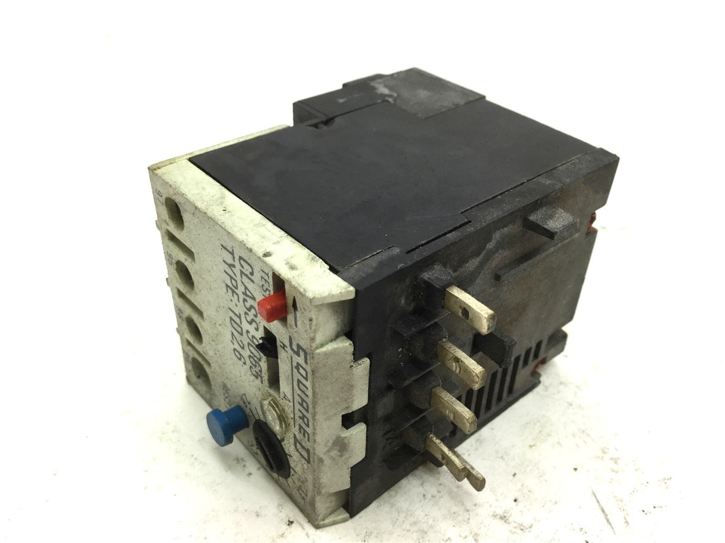 Used Square D TD2,6 Overload Relay, Amperage Range: 2.6-3.7A, Contacts: 240-600VAC
