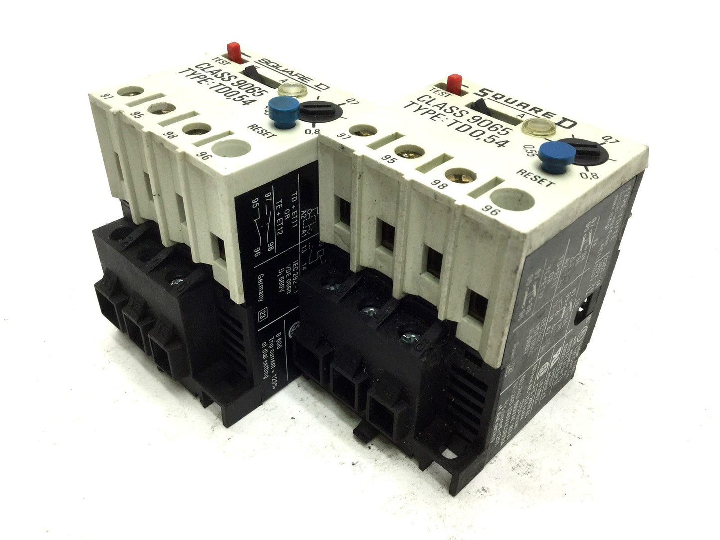 Used Lot of 2 Square D TD0,54 Overload Relay Amperage: 0.55-0.8A Contacts: 240-600VAC