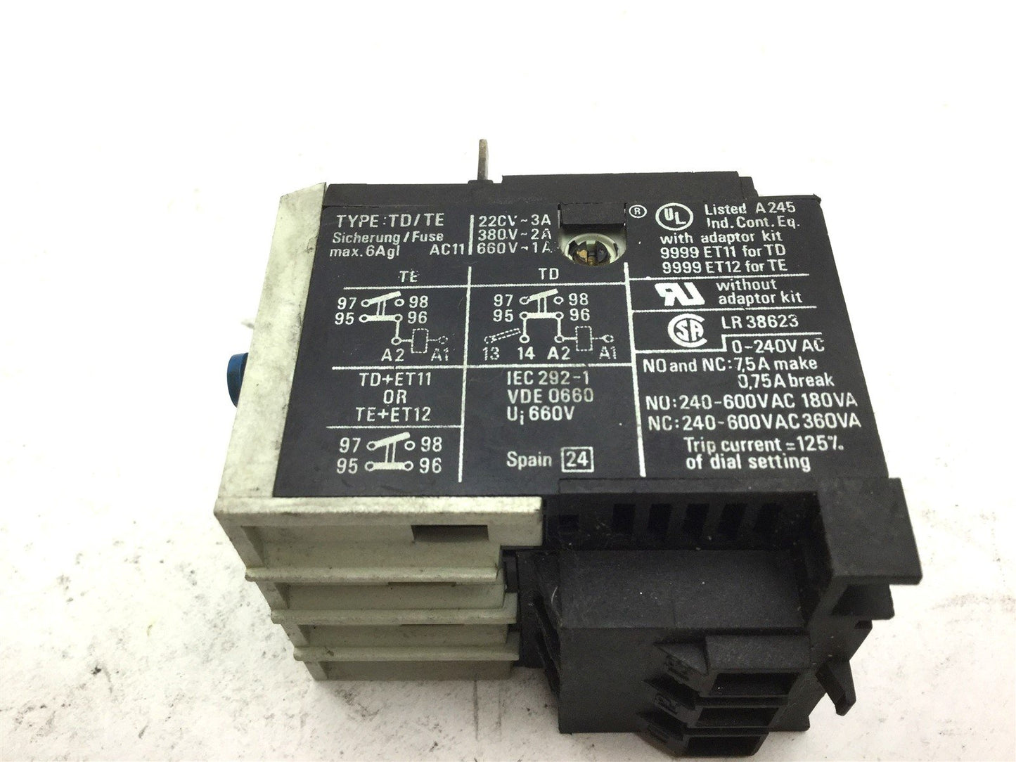 Used Lot of 2 Square D TD0,54 Overload Relay Amperage: 0.55-0.8A Contacts: 240-600VAC