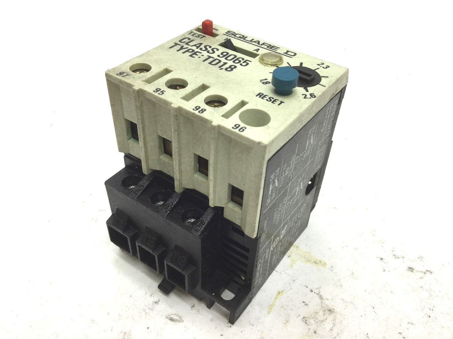 Used Square D TD1,8 Overload Relay, Contacts: 240-600VAC, Amperage Range: 1.8-2.6A