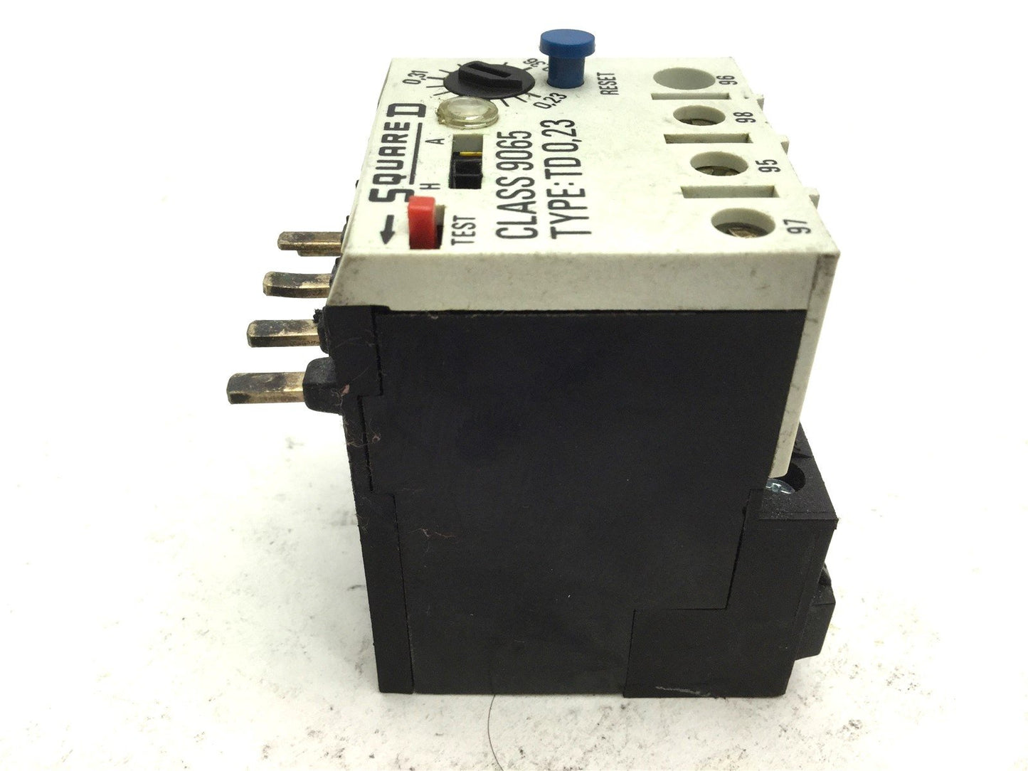 Used Square D TD0,23 Overload Relay, Contacts: 240-600VAC, Amperage Range: 0.23-0.36A