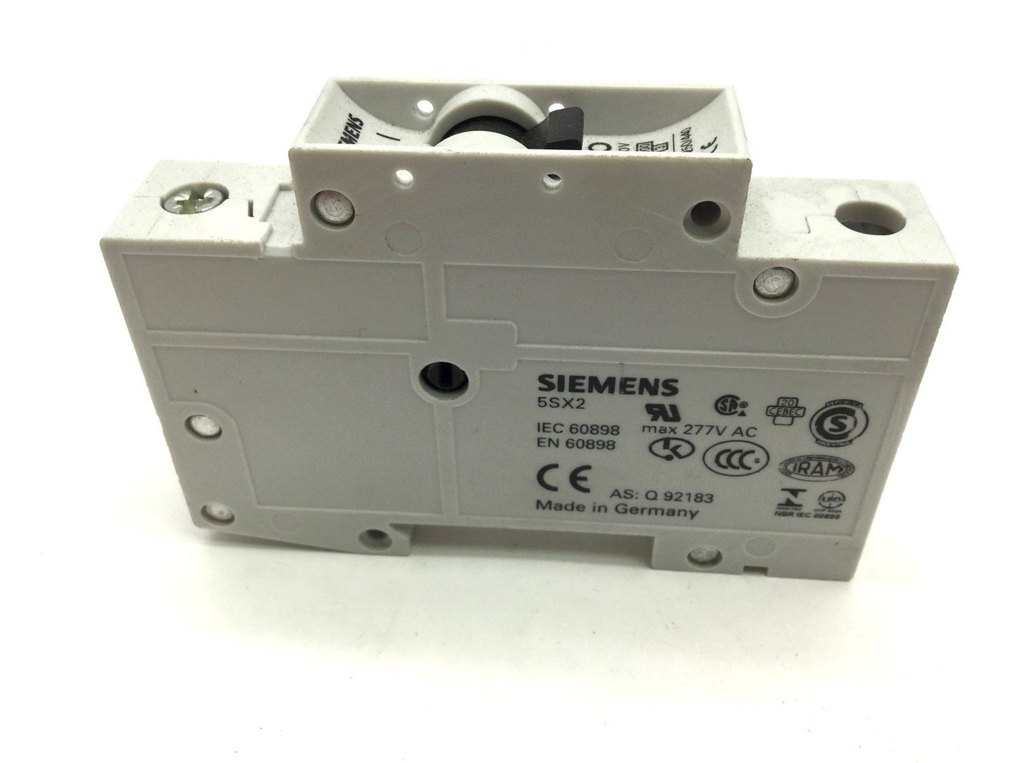 New Lot of 12 Siemens 5SX2-104-7 Circuit Breakers 1 Pole, ~230/400V, Max 277VAC