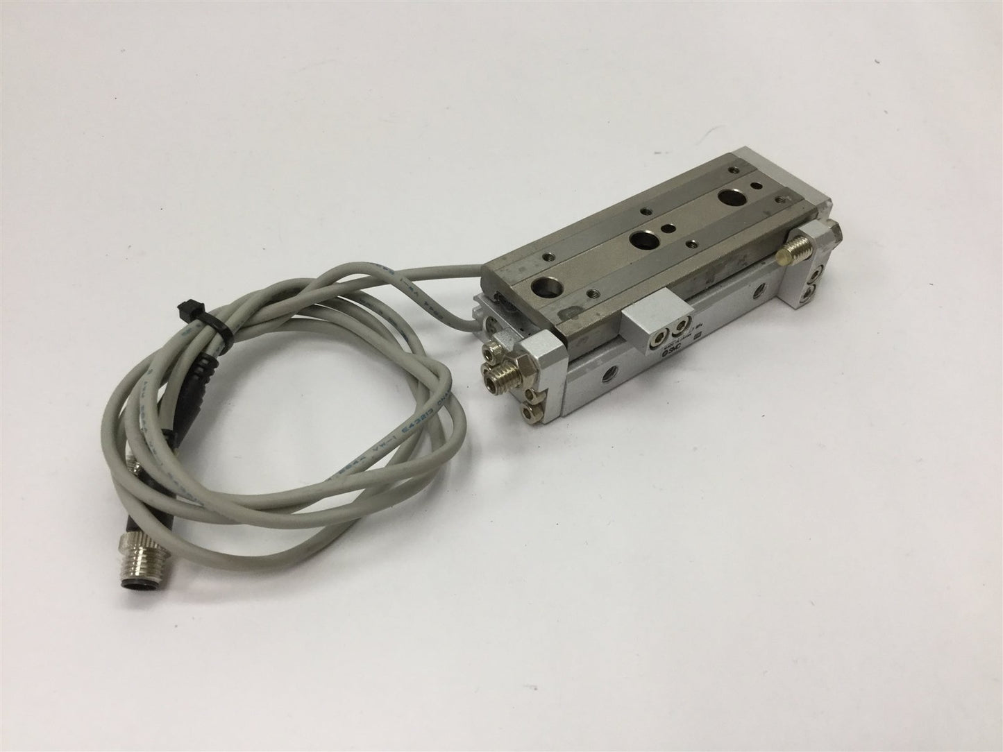 Used SMC MXQ8-40 Pneumatic Slide Table, Stroke: 40mm, Bore: 8mm, W/ 2x D-M9P Sensors