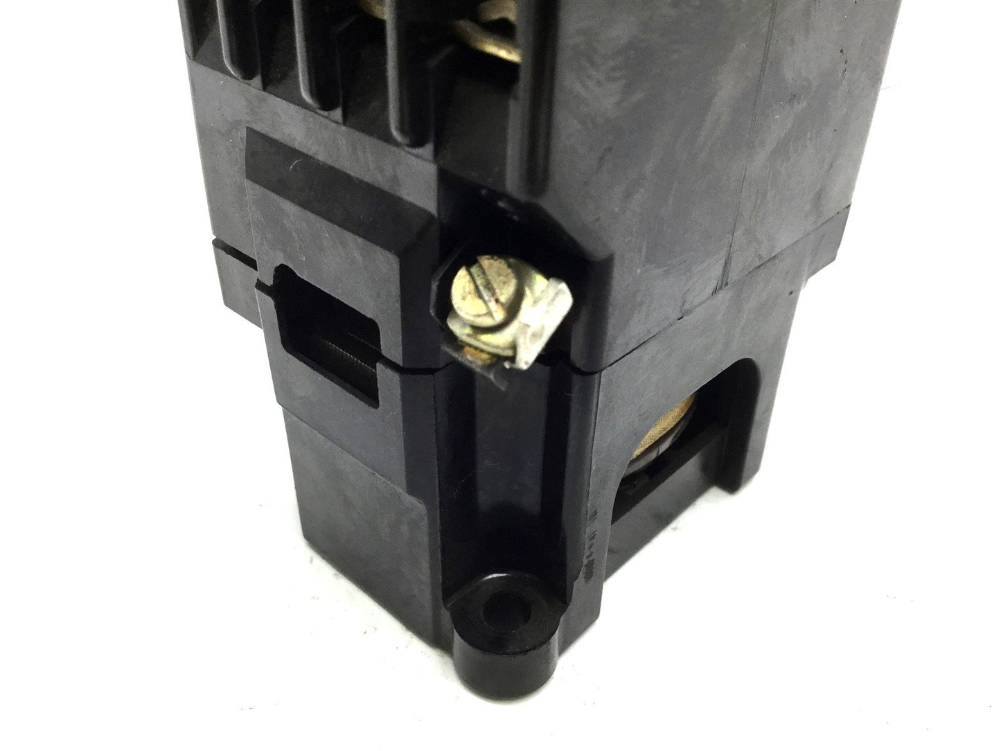 Used Siemens 3-TA-63-05-0A Relay, Coil: 24VAC 50/60Hz, Contacts: 600V Max, 10A