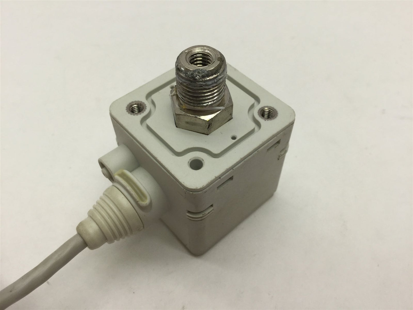 Used SMC ZSE40-01-62L Vacuum Pressure Switch, 10 to -101.3kPa, Voltage: 12-24VDC