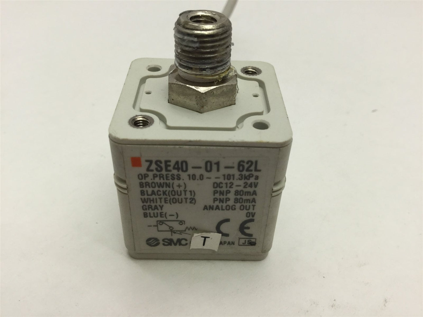Used SMC ZSE40-01-62L Vacuum Pressure Switch, 10 to -101.3kPa, Voltage: 12-24VDC