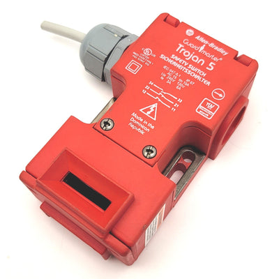 Used Allen Bradley 440K-T11467 Ser B Guard Master Trojan 5 Safety Switch, Ports: M20