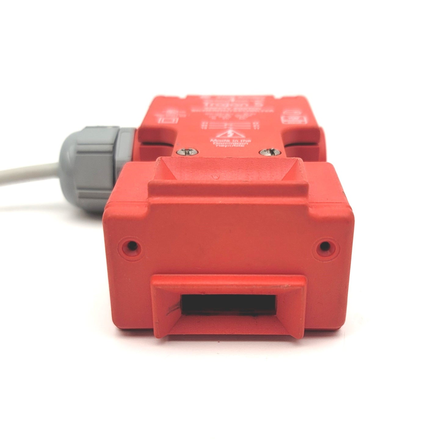 Used Allen Bradley 440K-T11467 Ser B Guard Master Trojan 5 Safety Switch, Ports: M20