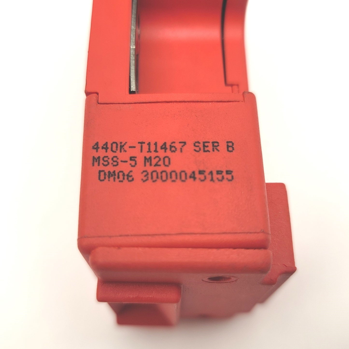 Used Allen Bradley 440K-T11467 Ser B Guard Master Trojan 5 Safety Switch, Ports: M20