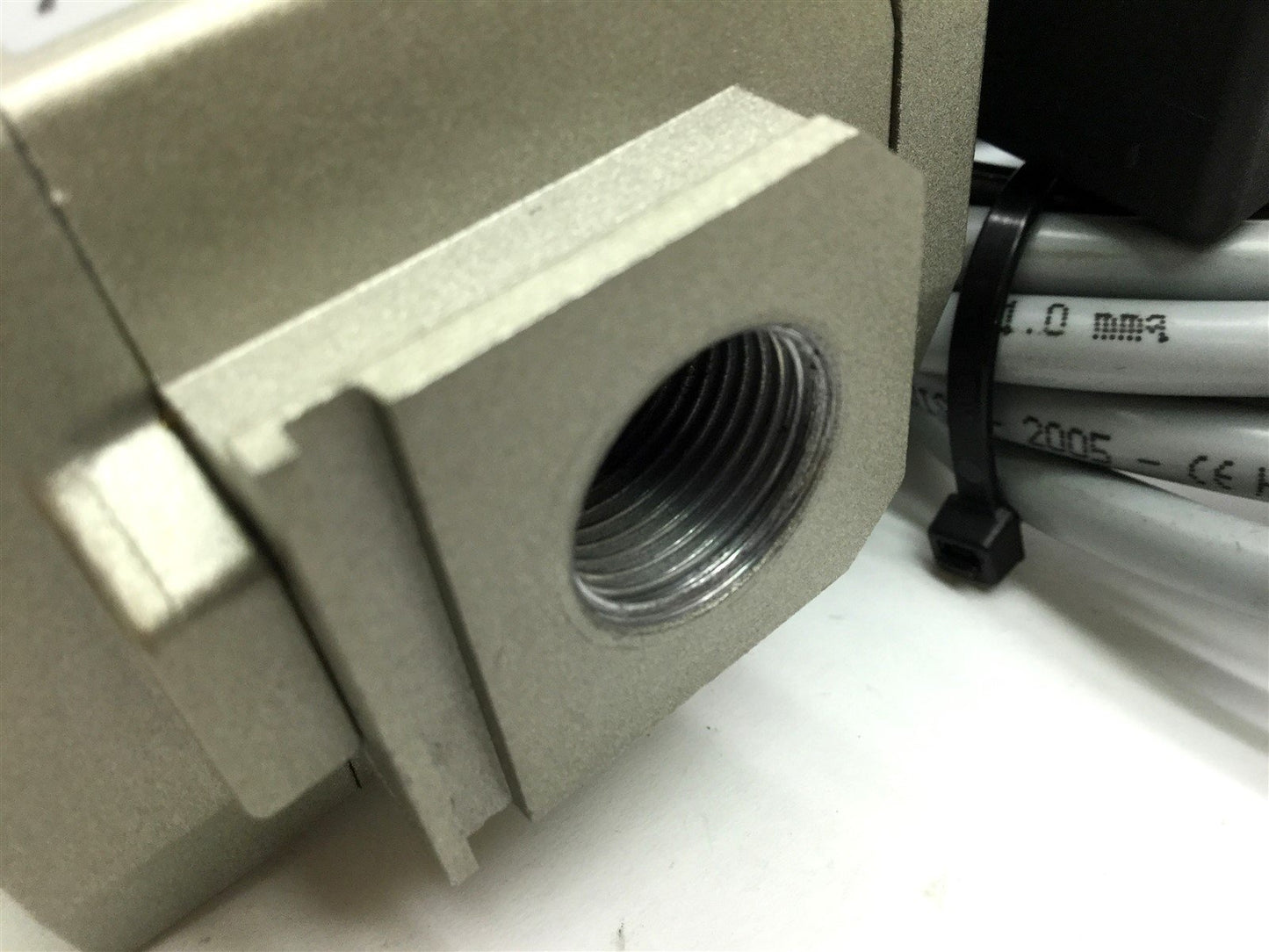 Used SMC EAV3000-F03-5YO-Q Soft Start-Up Valve European 3/8" BSPM, Voltage: 24VDC