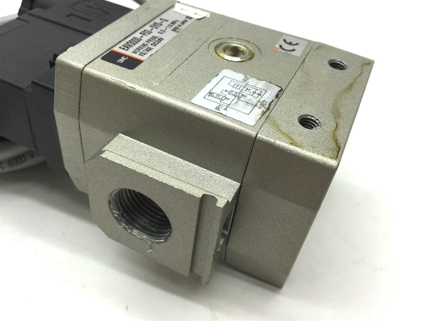 Used SMC EAV3000-F03-5YO-Q Soft Start-Up Valve European 3/8" BSPM, Voltage: 24VDC