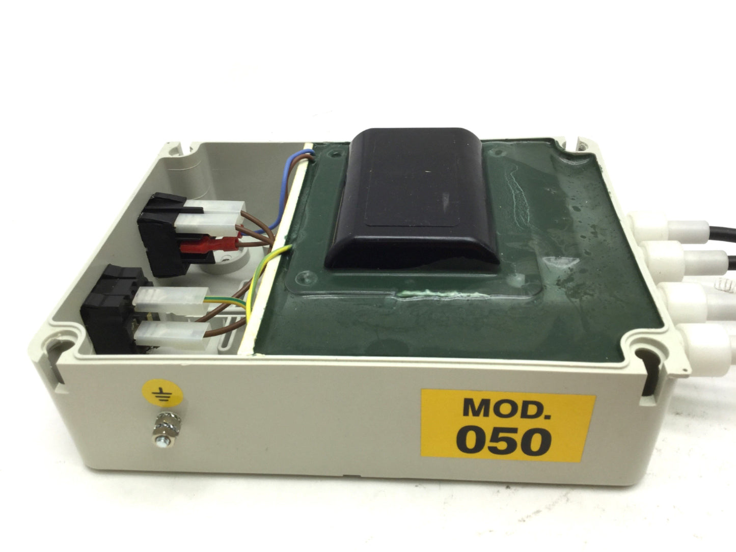 Used Destatic Electronic System MOD. 050 Static Charge Eliminator Bars 4 Voltage 220V