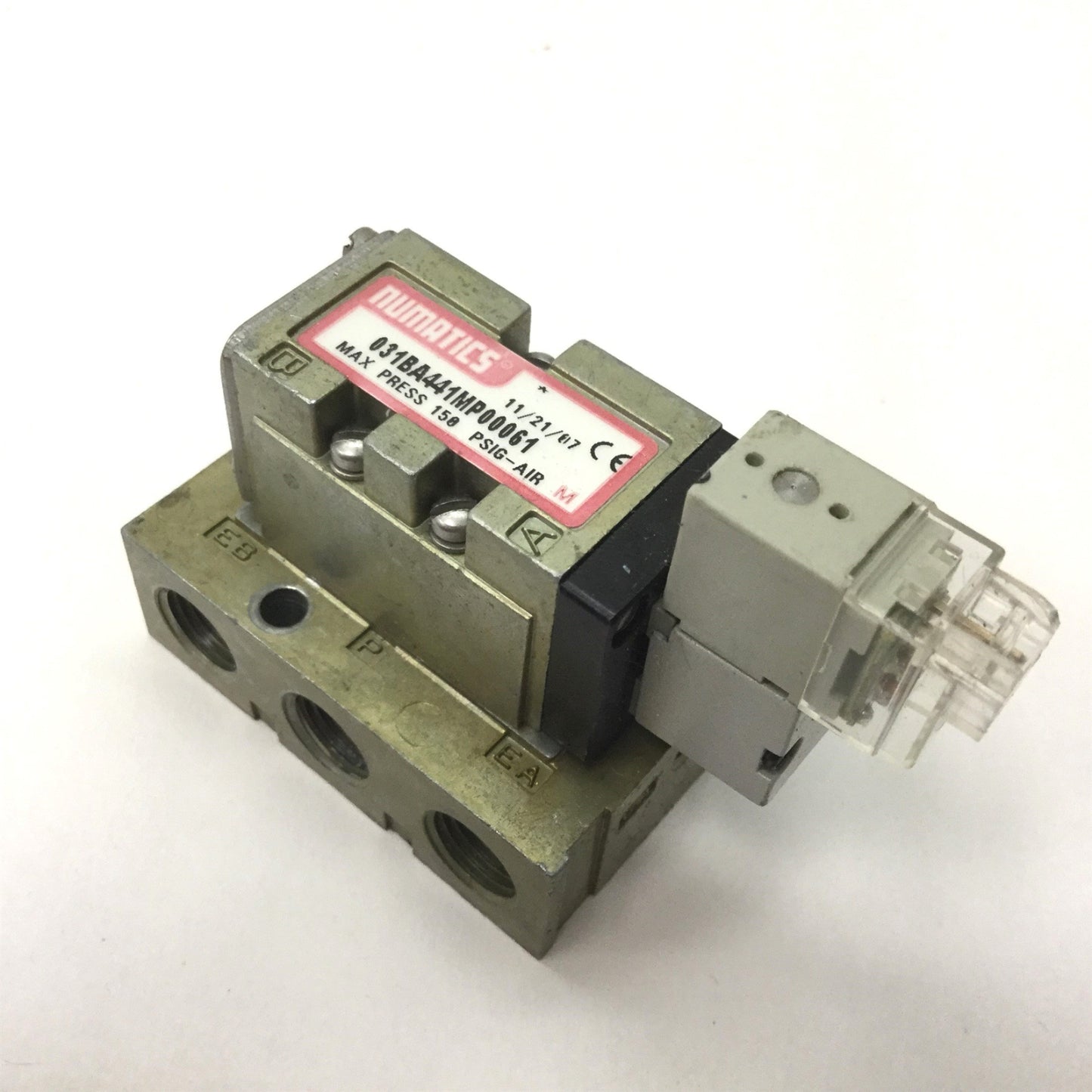 Used Numatics 031BA441MP00061 Solenoid Valve, 2-Position 5-Port, Pressure: 150psi