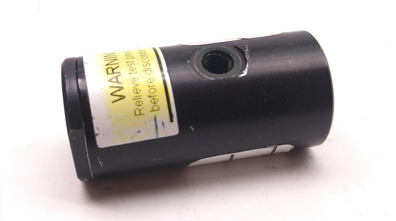 Used FasTest FE001-002 External Pneumatic Connector, 1/8" NPT, Needs New O-Ring