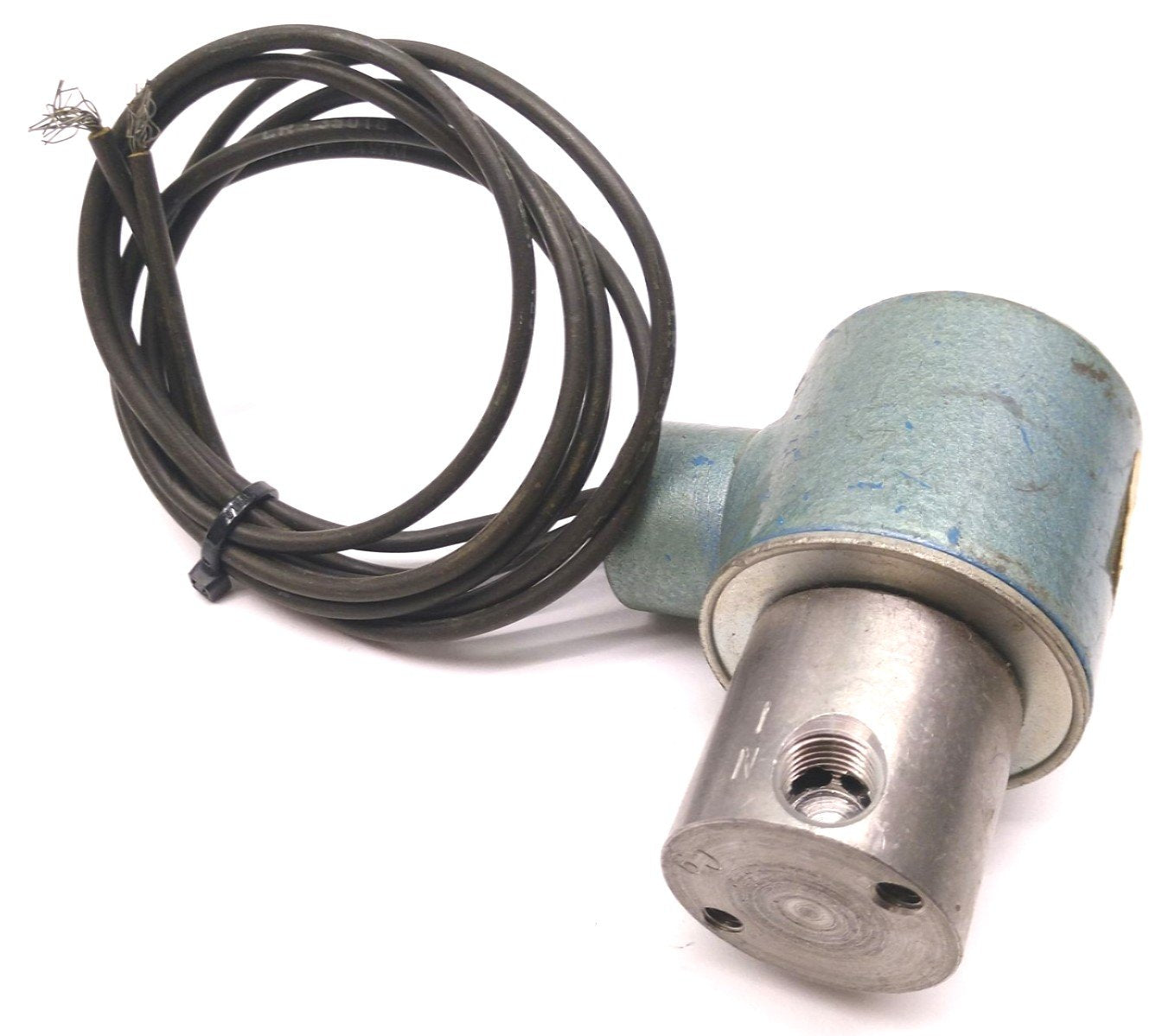 Used ITT 301AF04N2AC9 Solenoid Valve, Voltage: 230/240VAC, Ports: 1/8" NPT