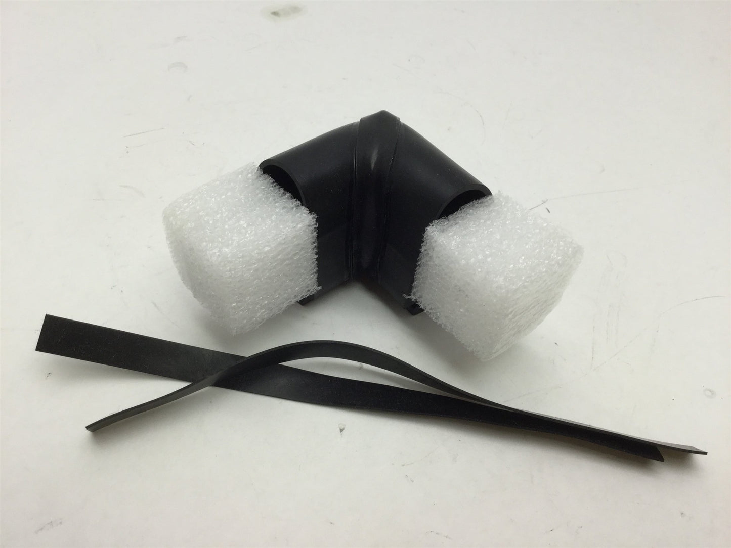 New Lot of 2 Allen Bradley 440F-A0074S Presence Sensing Safedge 90° Corner Connector