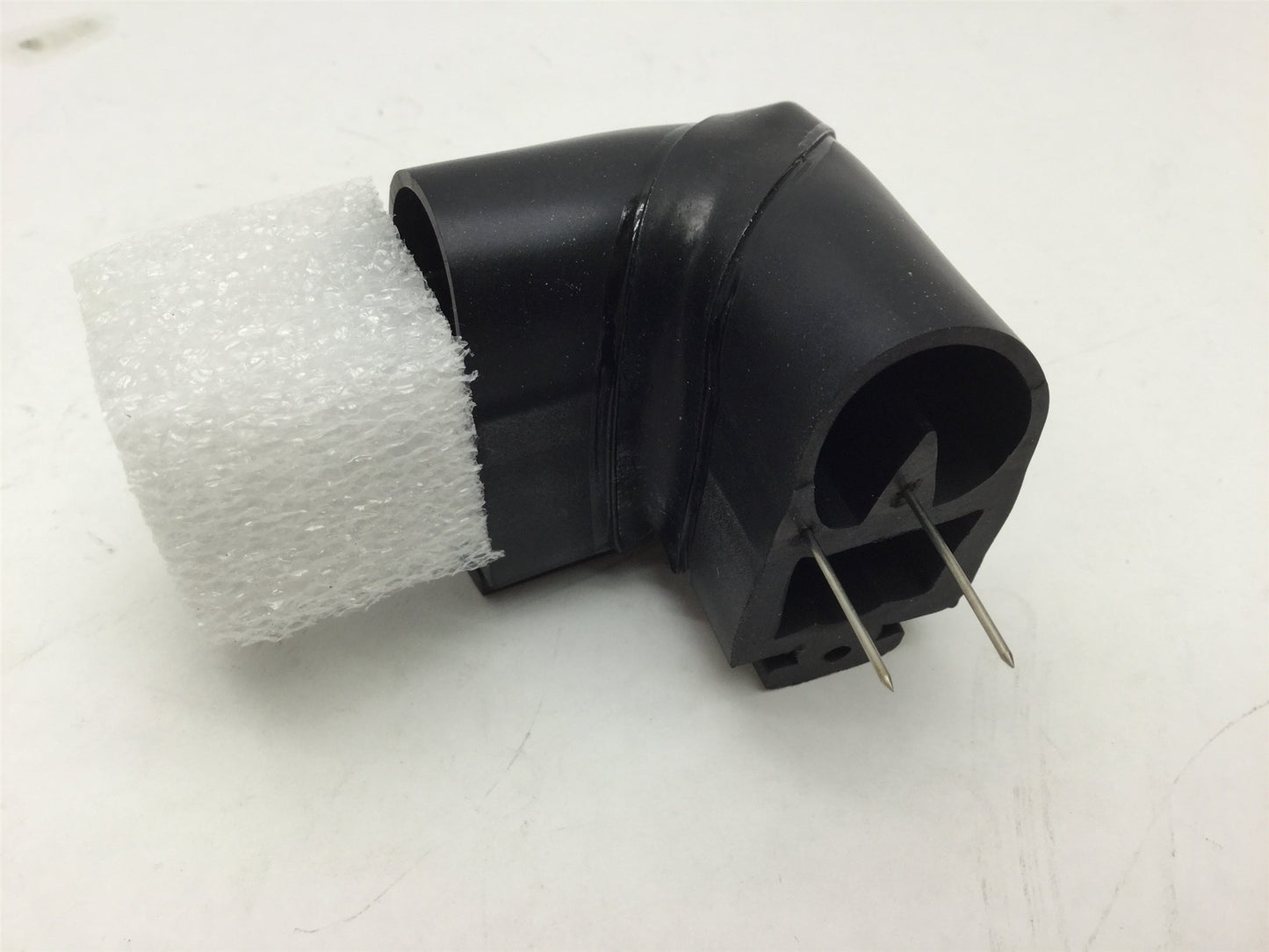 New Lot of 2 Allen Bradley 440F-A0074S Presence Sensing Safedge 90° Corner Connector