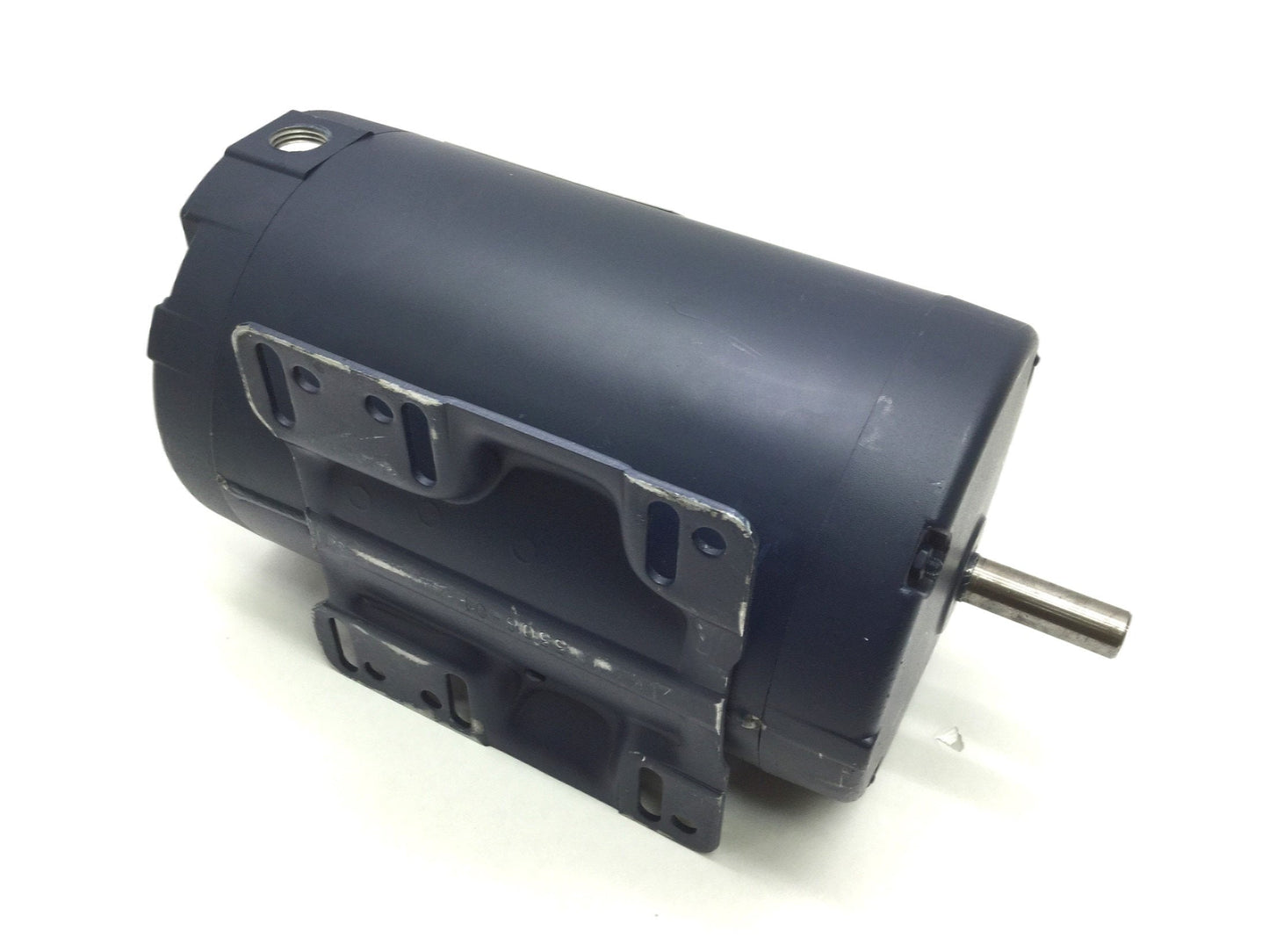 Used Leeson C6T17NB60B AC Motor, Voltage: 127-220VAC 60Hz, Shaft: 5/8" Diameter