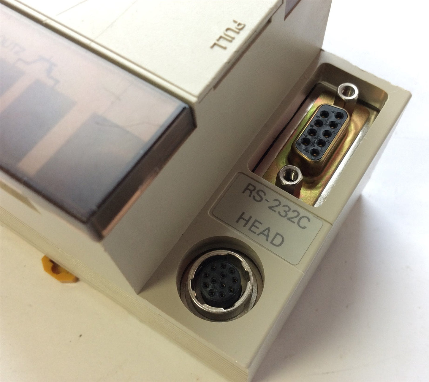 Used Omron V600-CD1D-V3 Identification System Controller Input: 24VDC 10mA DIN Mount