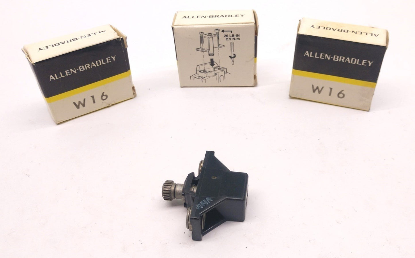 Used Lot of 3 In Box Allen-Bradley W16 Heater Element