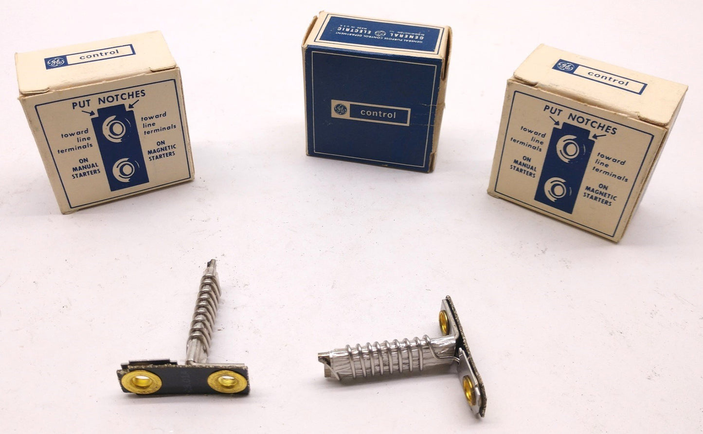 Used Lot of 6 General Electric CR123 C3.01A Overload Heater Relay Element