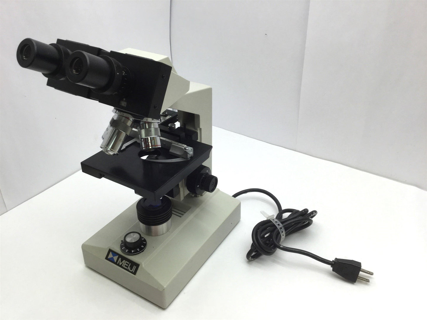 Used Meiji Techno TM-460 Compound Binocular Microscope Objective: 4x, 10x, 40x, 100x