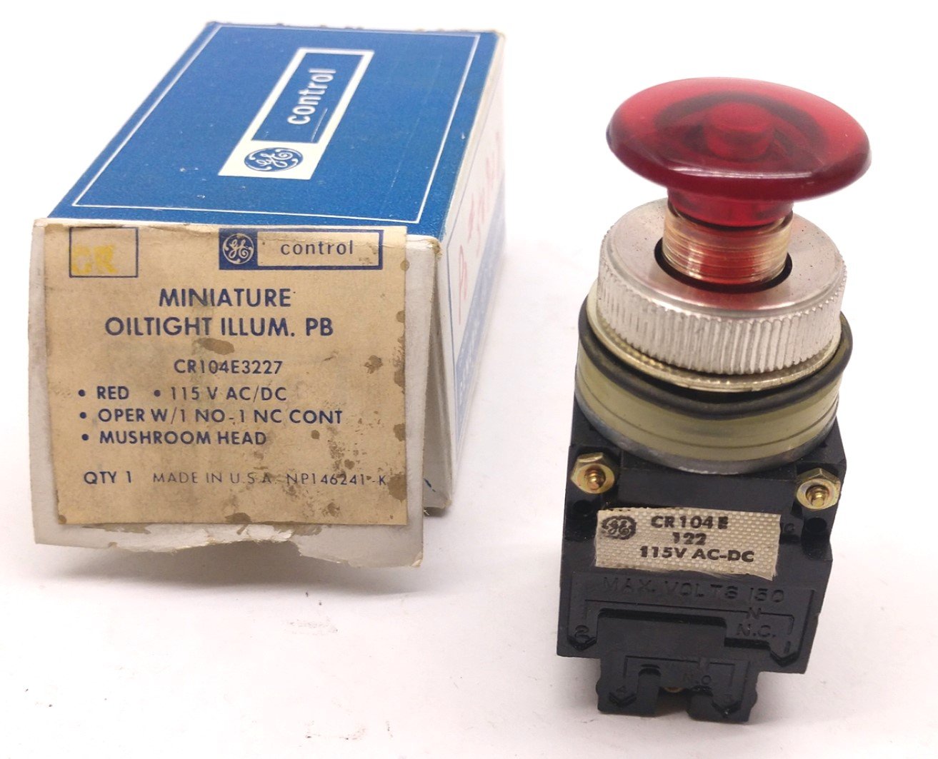 Used In Box General Electric CR104E3227 Mini Oil-tight Illuminating Push Button