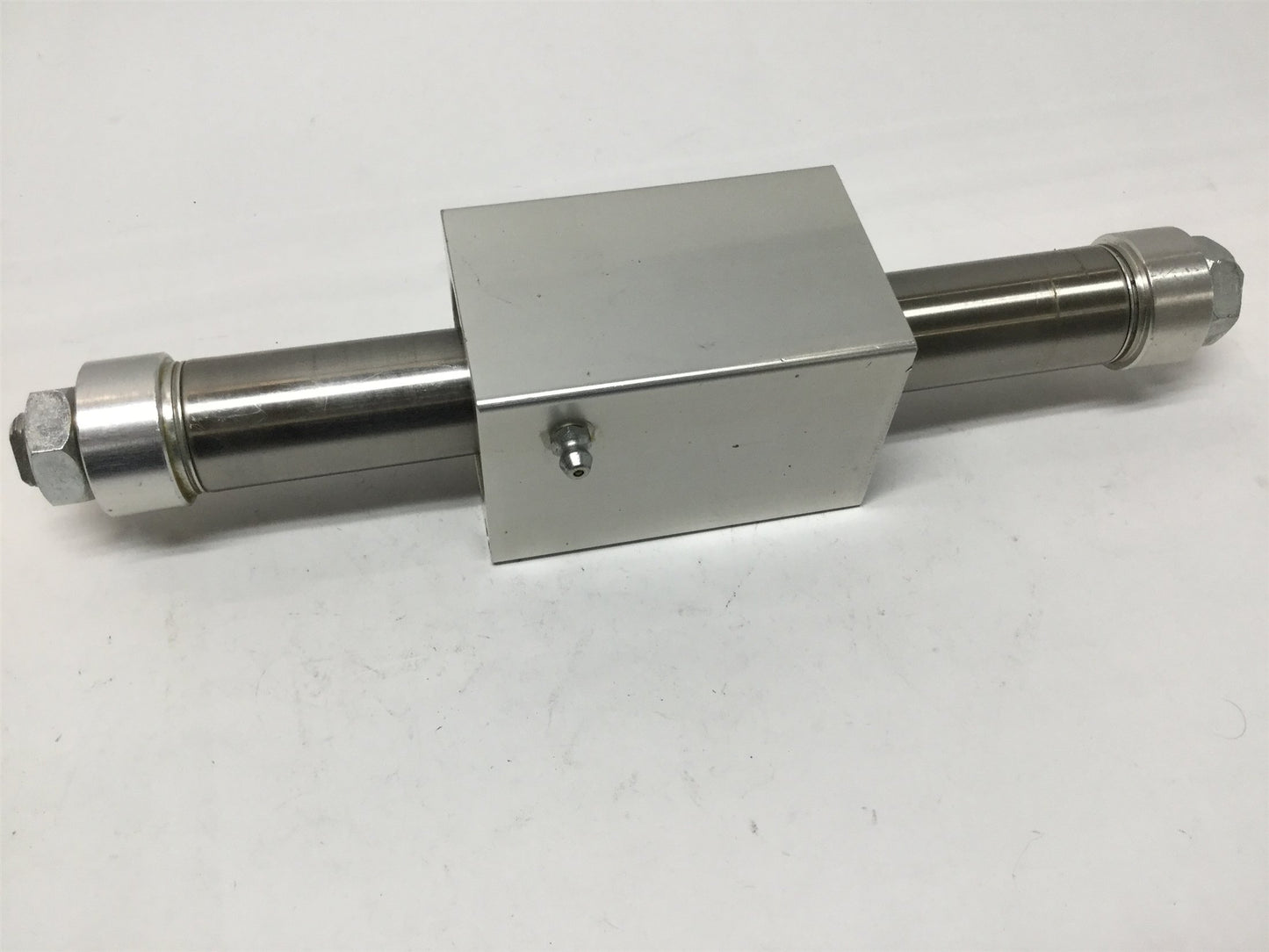 Used Bimba Ultran US-094.25-C Rodless Cylinder 4.25" Stroke, 1-1/16" Bore, 100psi Max