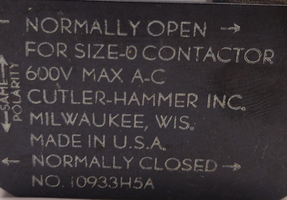 New – Open box Lot of 3 Cutler-Hammer 10933H5A Auxiliary Contacts For Size 0 Contactor