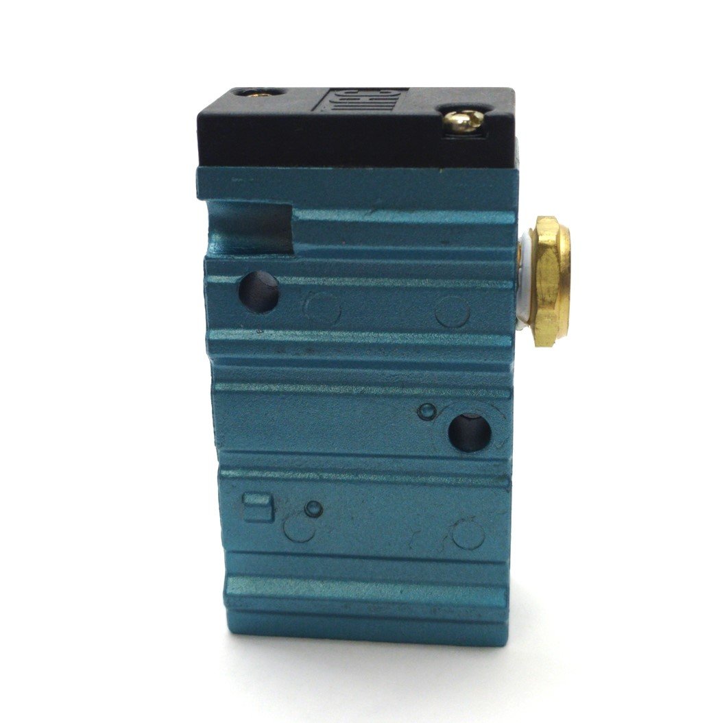 Used MAC 52A-11-A0A-DM-DDAA-1BA 3-Way Spool Valve, 20-120PSI, 1/8"NPT * No Solenoid*