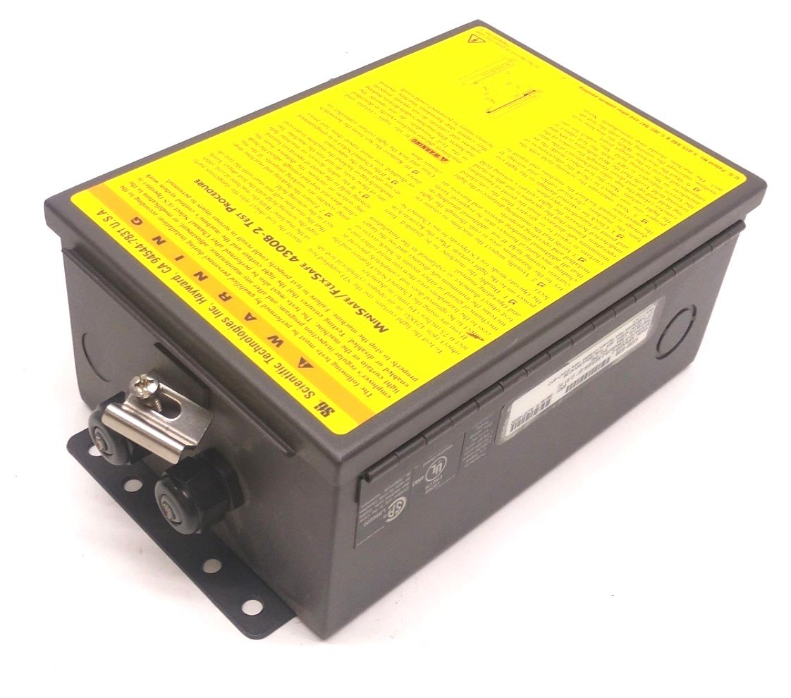 Used STI MiniSafe-B 43268-0200 MS4300B-2 Series 20" Light Curtain Controller