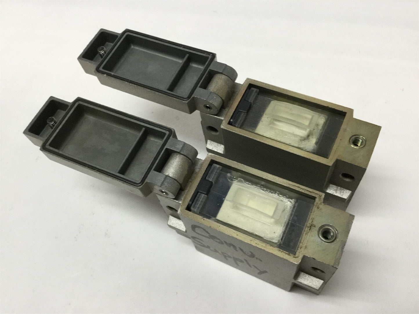 Used Lot of 2 SMC NZFA200-T02 Vacuum Suction Filters 1/4NPT, -100 to 0 kPa, 30µm