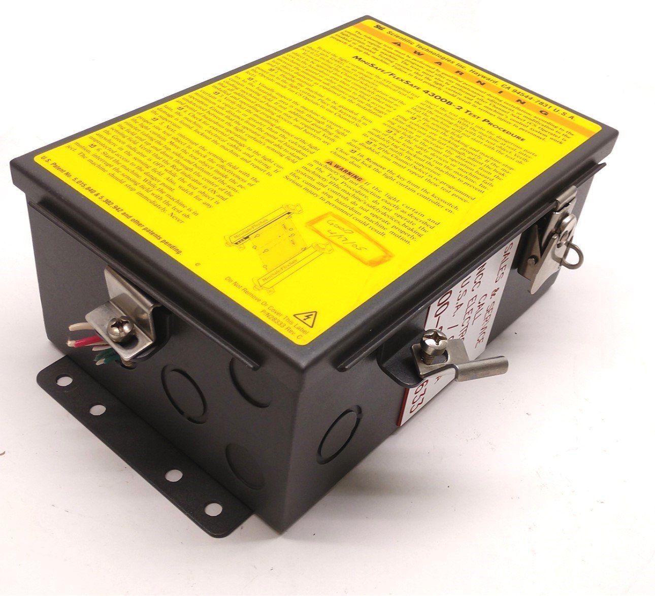 Used STI MiniSafe-B/FlexSafe 4300B 43268-0320 MS4332B-2 32" Light Curtain Controller