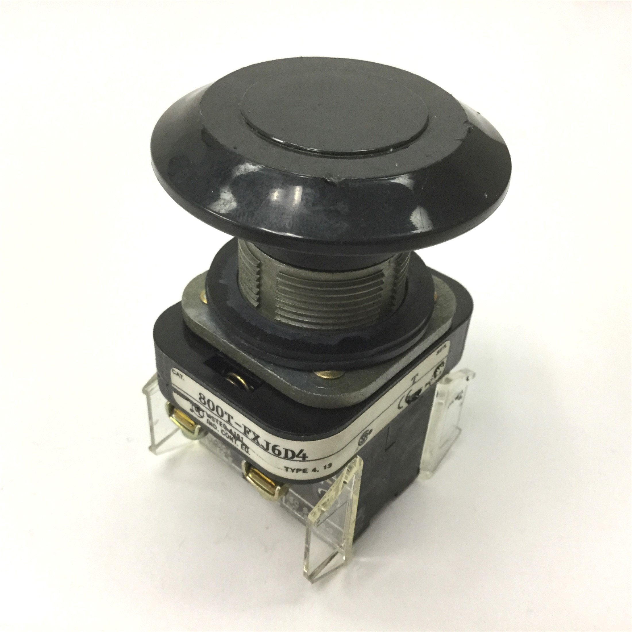 Allen Bradley 800T-FXJ6D4 Mushroom Push Pull Button, With 2x 800T-XD4 ...