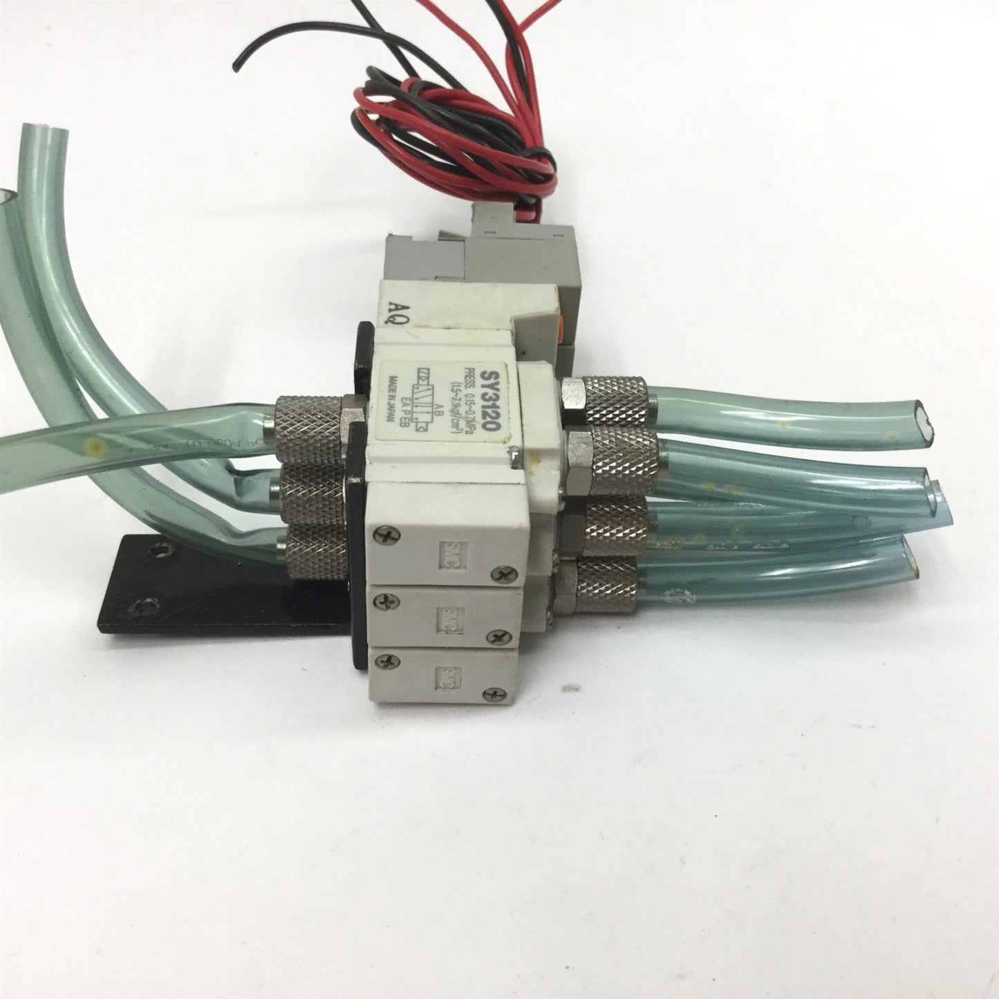 Used Lot of 3 SMC SY3120 Solenoid Valves, 2-Position 5-Port, Pressure: 0.15-0.7MPa