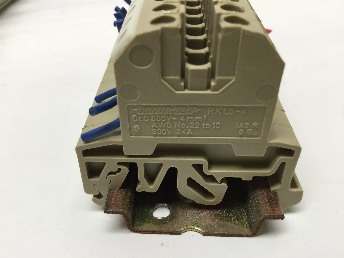 Used Lot of 55 Conta Clip RK1.5-4 Screw Connection Terminal Blocks 300V 34A on DIN