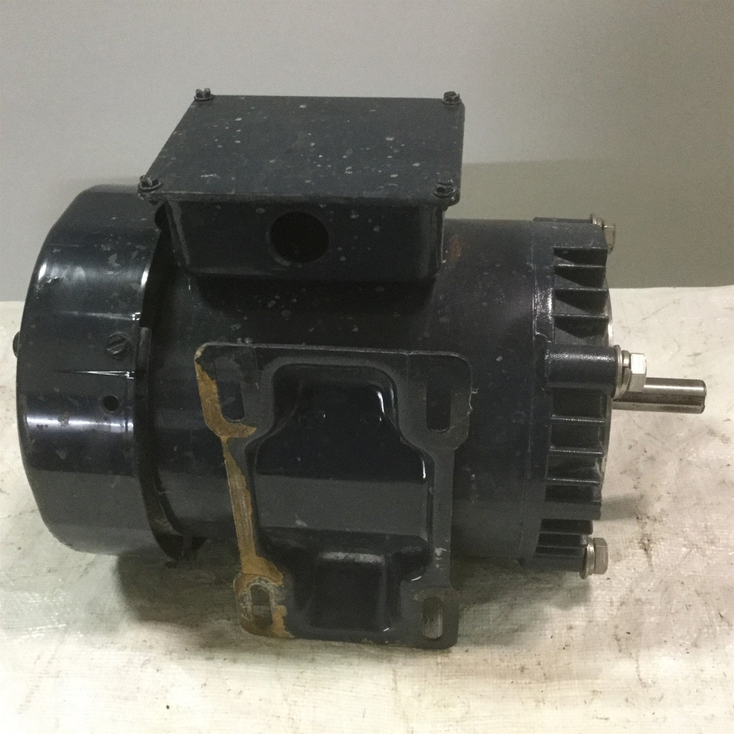 Used Finish Thompson 1113007112 Electric AC Pump Motor 1/2HP 3450RPM 50/60HZ 115/230V