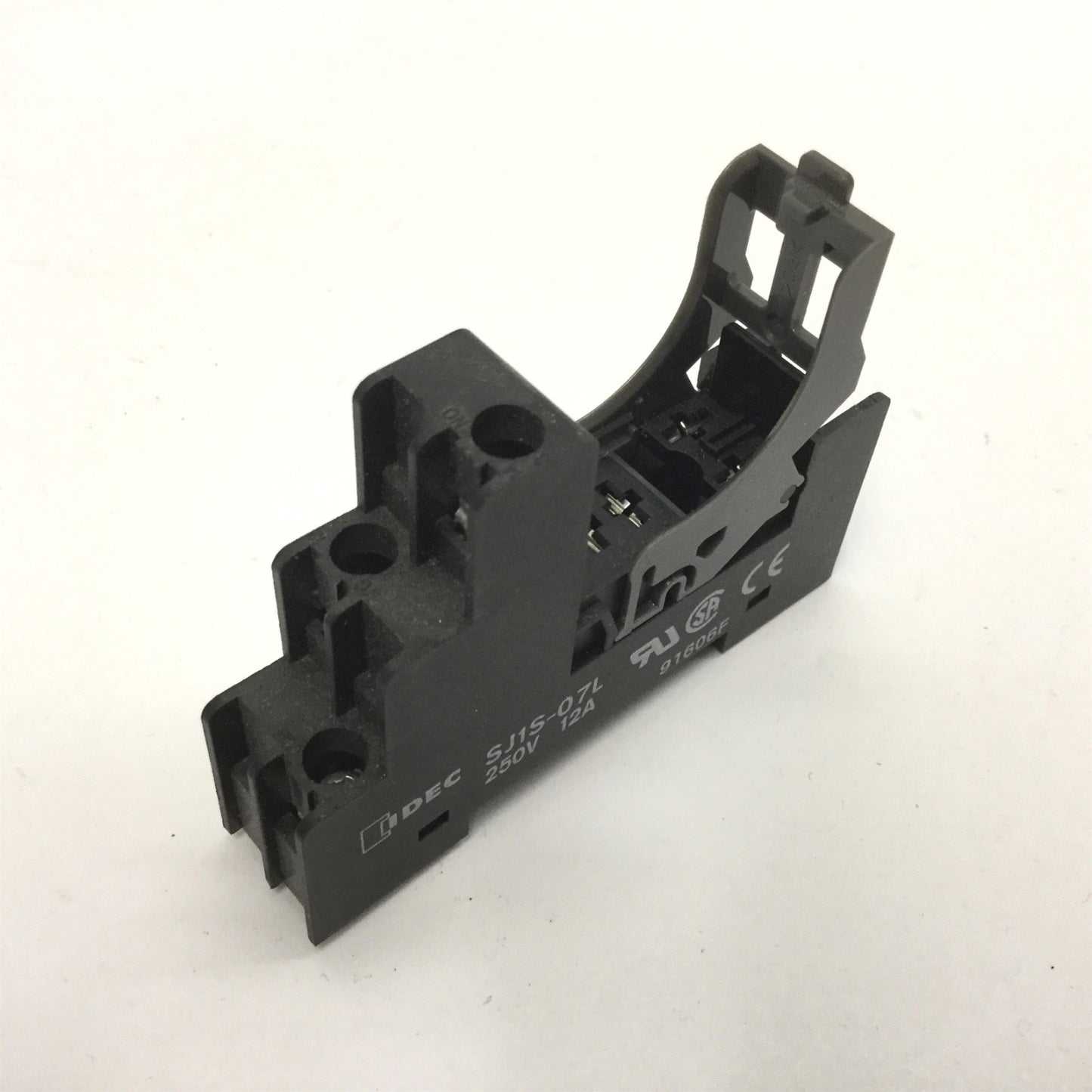 Used Lot of 7 Idec SJ1S-07L Relay Socket Base, Rating: 250V 12A, DIN Rail Mounting