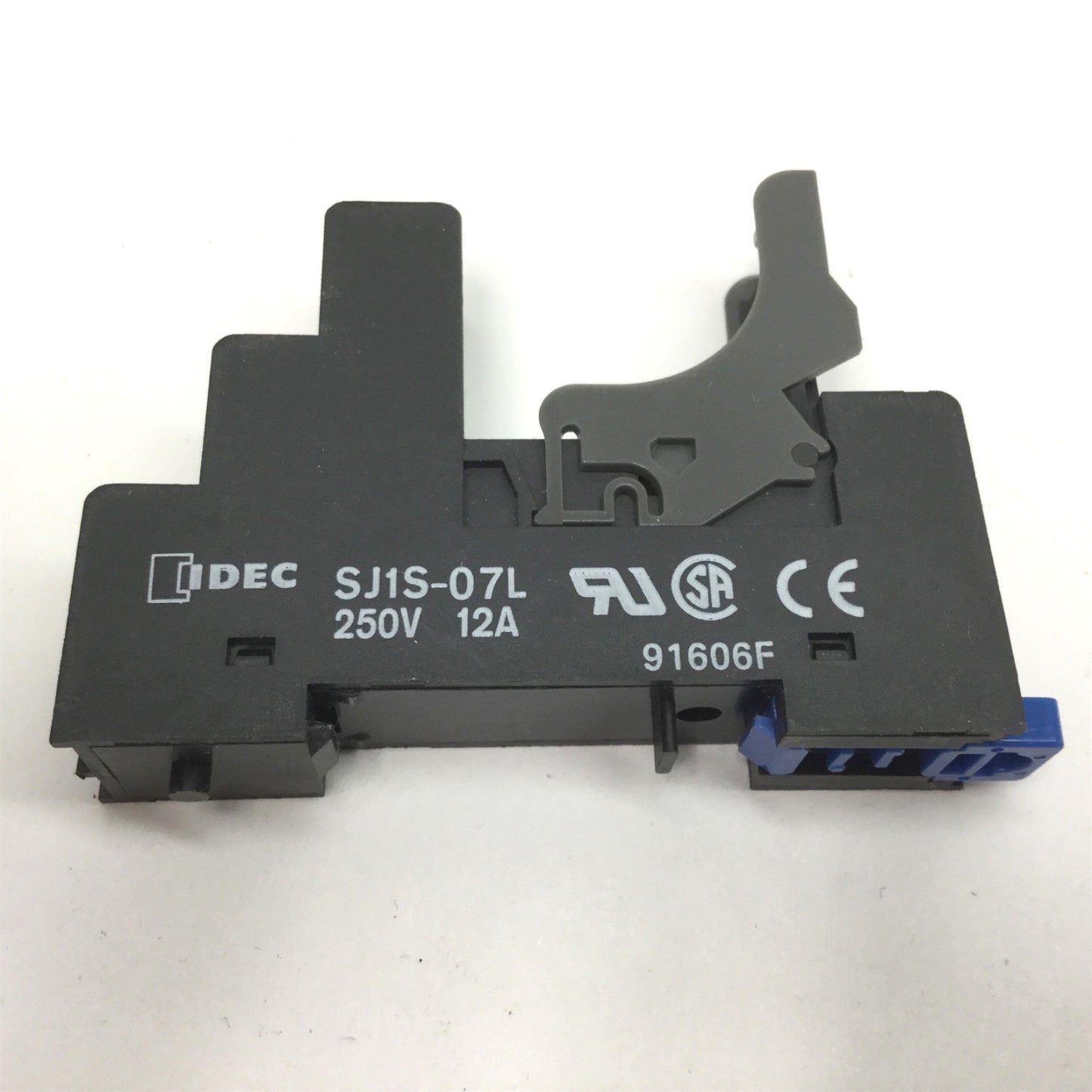 Used Lot of 7 Idec SJ1S-07L Relay Socket Base, Rating: 250V 12A, DIN Rail Mounting