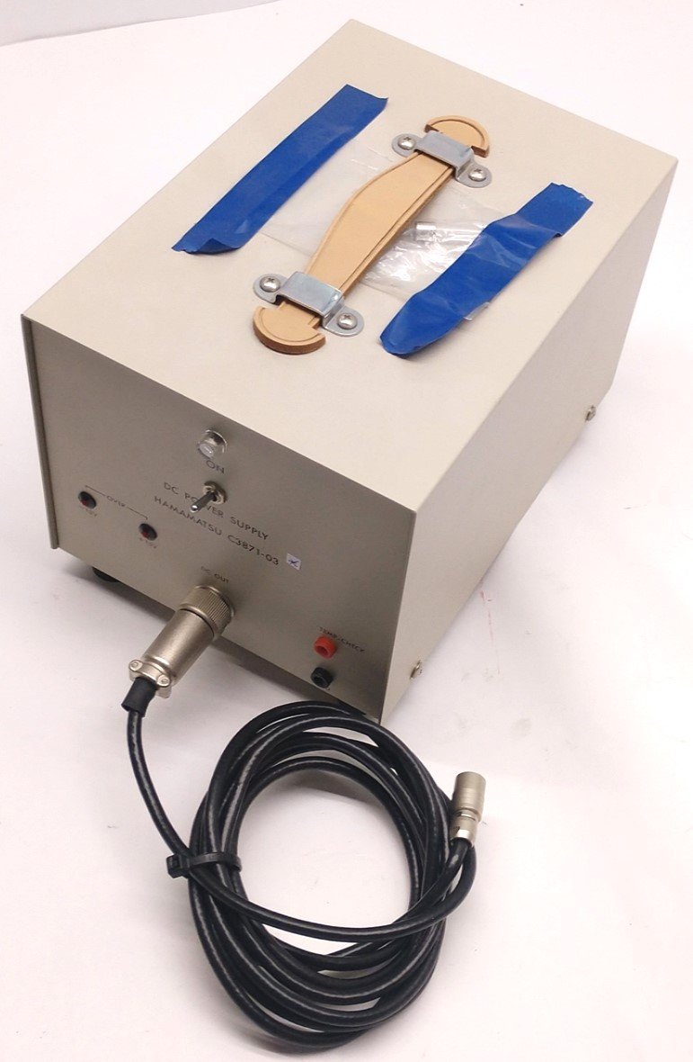 Used Hamamatsu C3871-03 DC Power Supply, Voltage In: 115VAC, Out: 15V