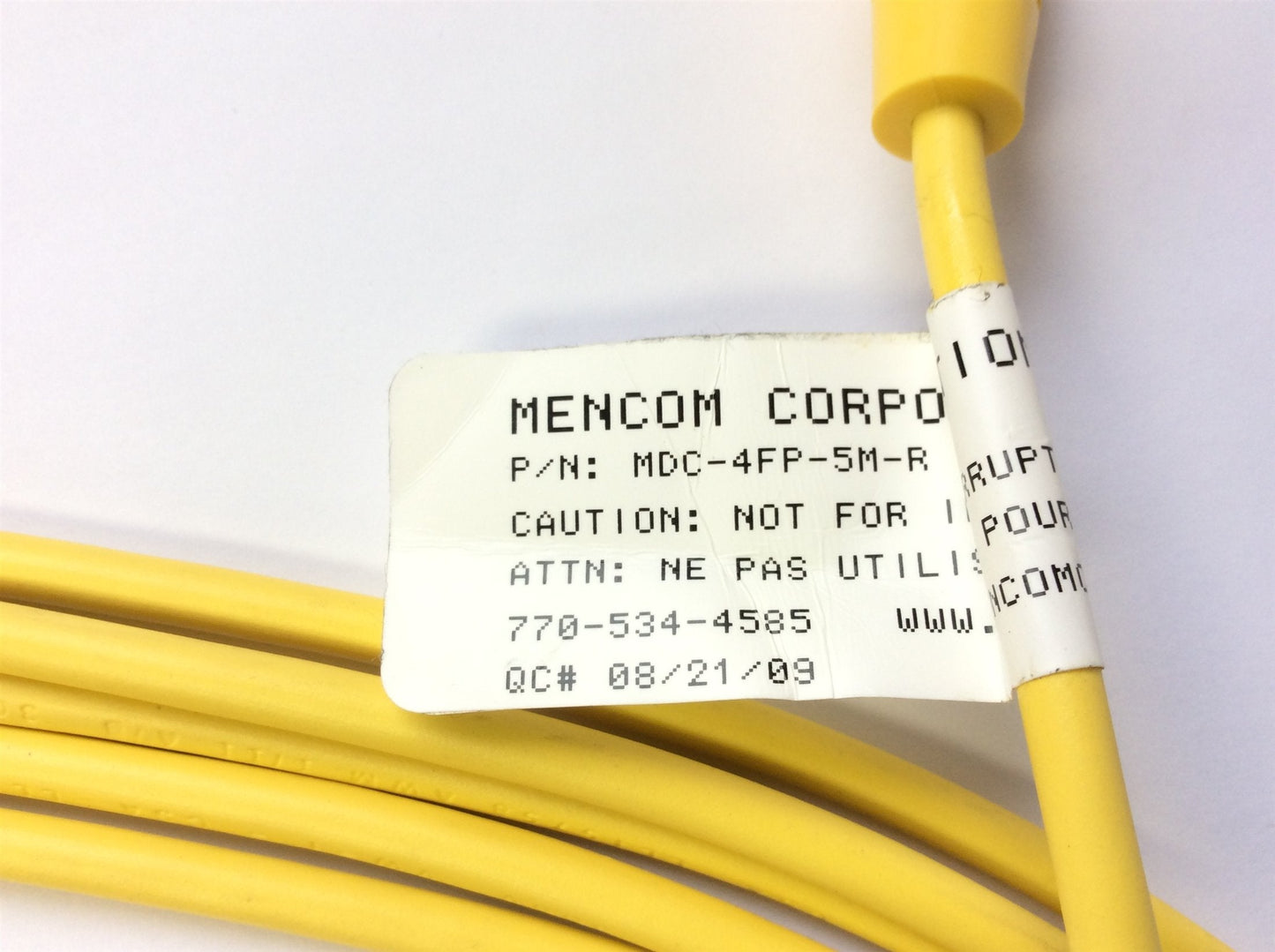 New – Open box Lot of 3 Mencom MDC-4FP-5M-R Cordset M12 to Flying Leads, Female 90° 300V, 15 FT
