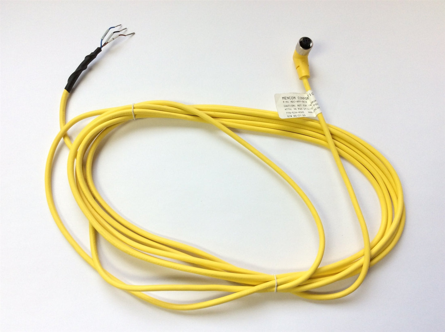 New – Open box Lot of 3 Mencom MDC-4FP-5M-R Cordset M12 to Flying Leads, Female 90° 300V, 15 FT