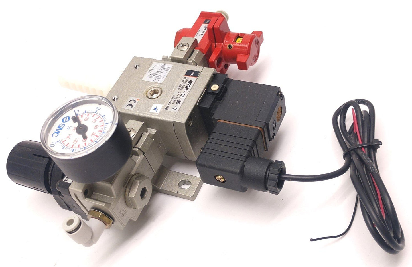 Used SMC AR2000-02 Regulator, AV2000-02-5D-Q Soft Start, VHS2500-02-X1 Shut-Off