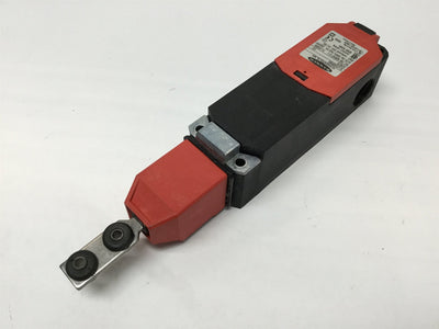 Used Banner SI-LS42DMG Safety Guard Door Interlock Switch, Locking Voltage: 24V AC/DC
