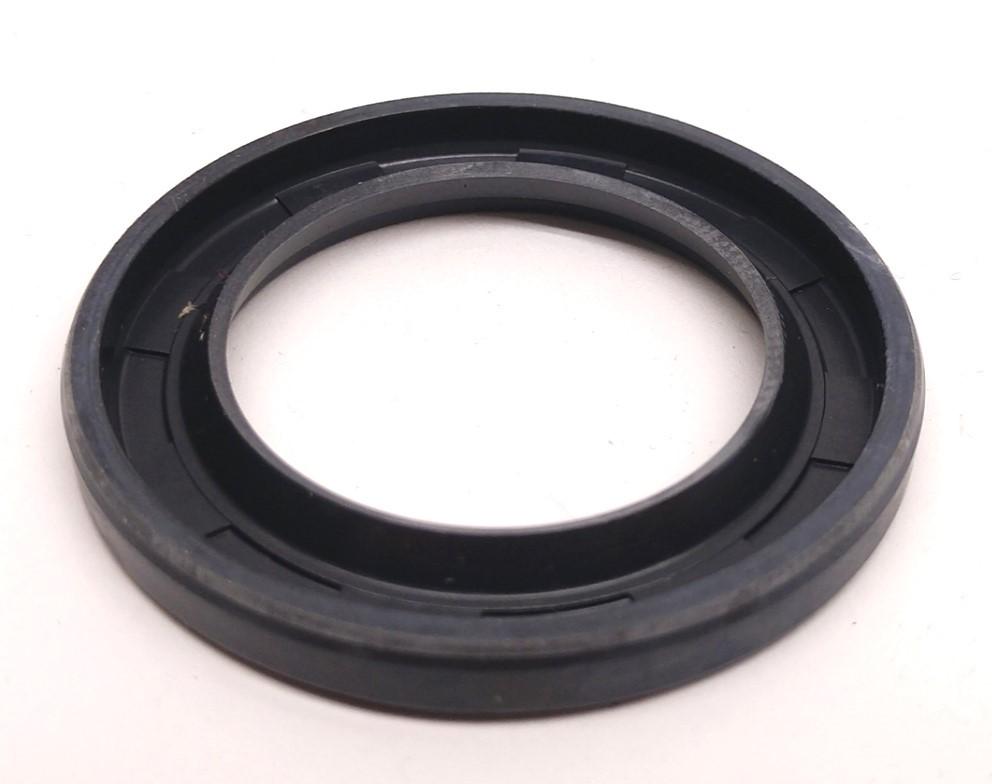 Used Mazak J01AG1686E0 Seal, AG1686E0 VC30X46X5, ID: 30mm, OD: 46mm, Thickness: 5mm
