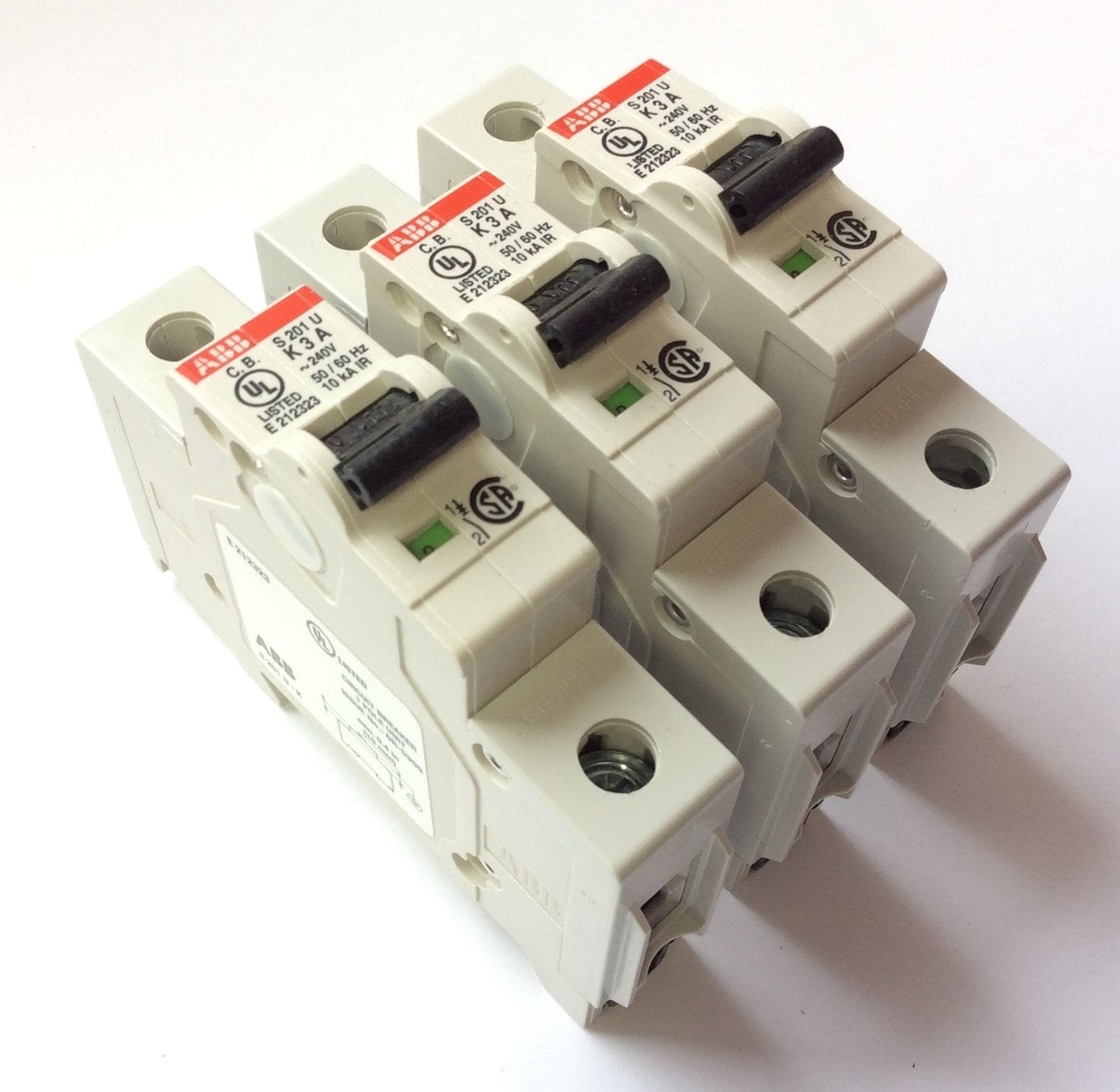 New – Open box Lot of 3 ABB S201U-K3A Miniature Circuit Breaker 240VAC 3A 50/60Hz K-Curve 1Pole