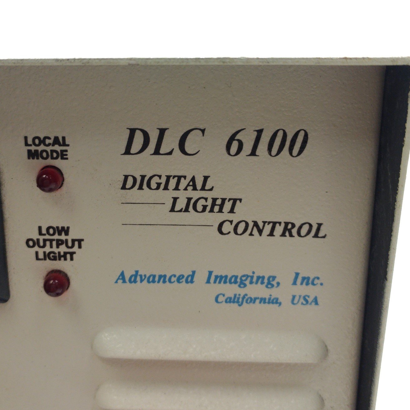 Used Advanced Imaging DLC-6100 Fiber Optic Light Source Current LCD 18mm Out 115VAC