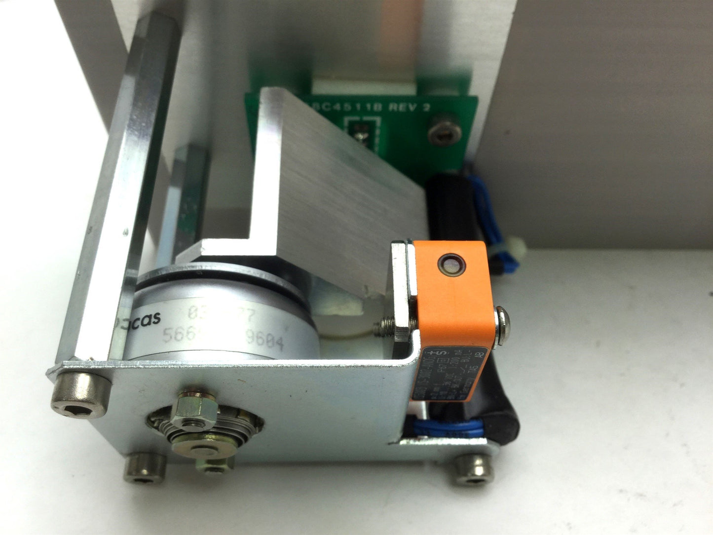 Used GSI Lumonics E68C4511B Rev 2 Laser Focal Point Adjuster JK700, JK702 IS3002ANOG