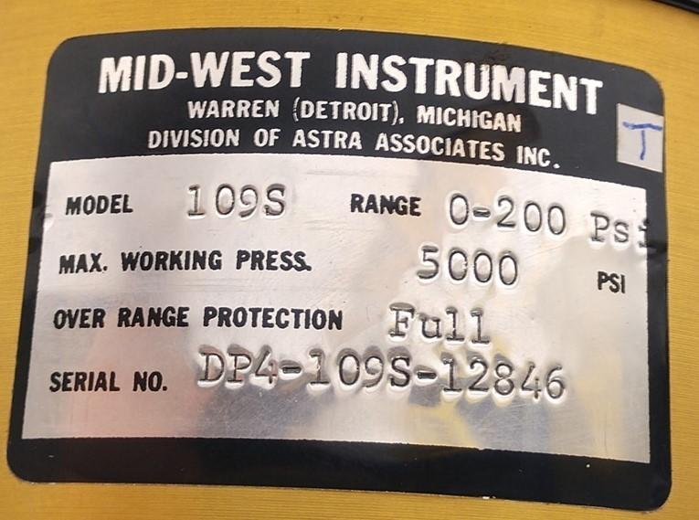 Used Mid-West Instrument 109S Differential PSI Gauge 0-200PSI, Max Working Press 5000